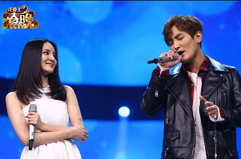 安七炫春晚節(jié)目撞衫