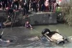 瑞安女司機倒車墜河