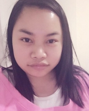 鳳姐曬粉嫩自拍