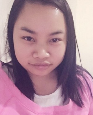 鳳姐曬粉嫩自拍