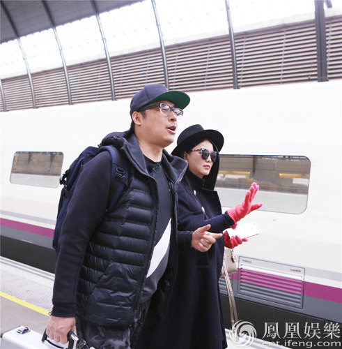 李湘被警察帶走