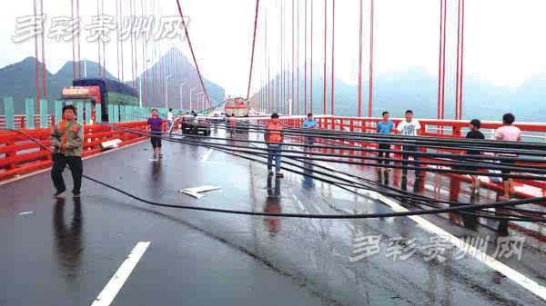 貴州強對流天氣 5月19日貴州關嶺大風相當于12級臺風