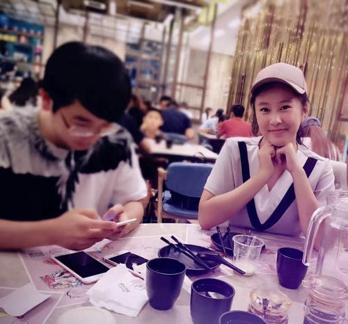 楊子女兒近照曝光