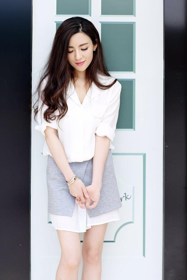 萬年一遇美女回歸