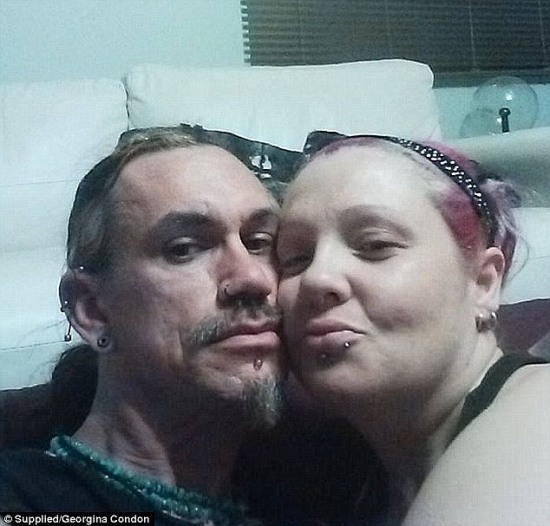 女子定期飲人血