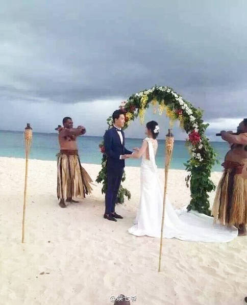 劉翔吳莎低調完婚