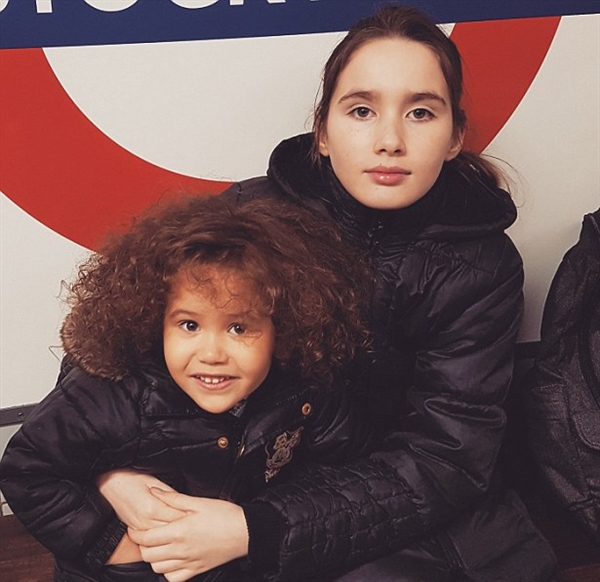 最高姐妹花走紅