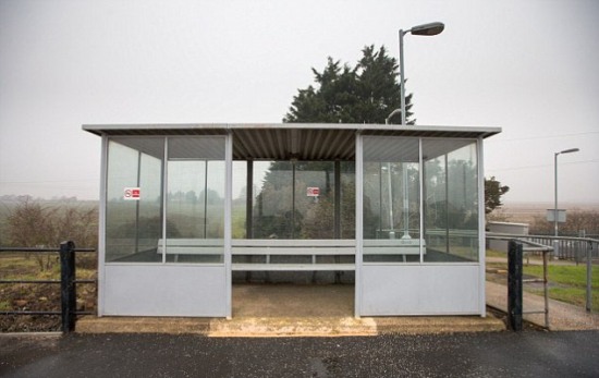 車站一年12名乘客