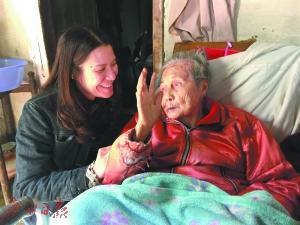 雞奶奶盼六世同堂