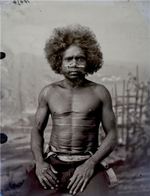 土著被關四處展覽