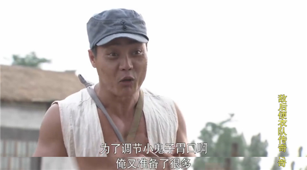 聽說他還還有新玩意兒,首長開心地隨手把吃了一半的包子扔。。。掉。。了。。