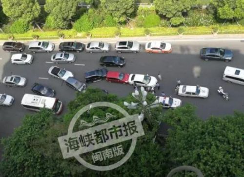 泉州6車追尾車禍現場