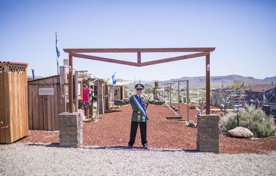 男子建私人國(guó)家 美國(guó)奇葩