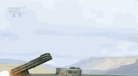 西藏軍區(qū)有大動作 高海拔地區(qū)實(shí)彈演習(xí)