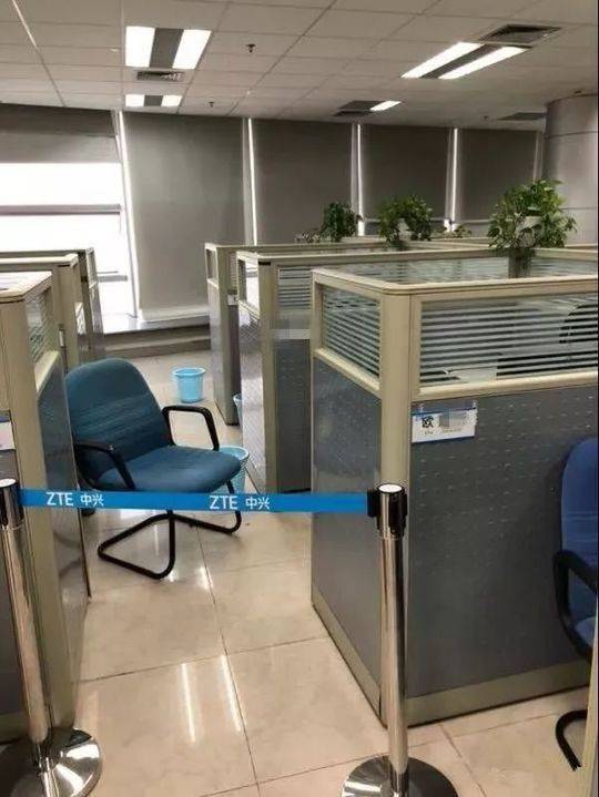 員工因被勸退跳樓