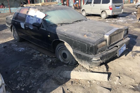 勞斯萊斯當倉庫