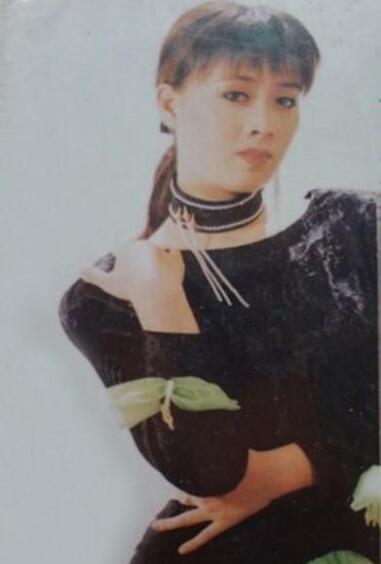 那英曬20年前合照