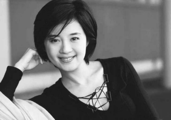 那英曬20年前合照