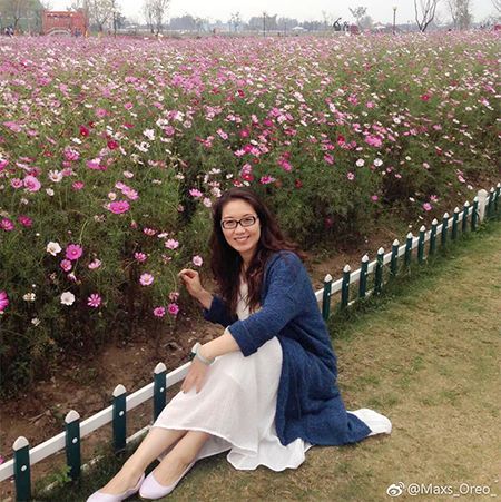 阿姨7條絲巾照相