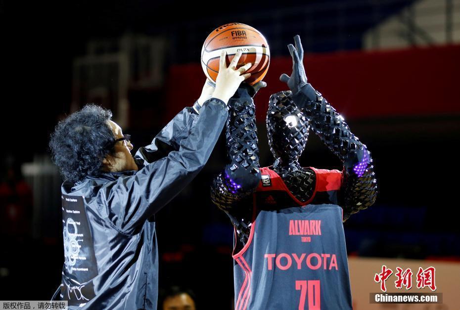 籃球機(jī)器人罰球