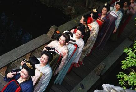 唐代仕女現身西湖