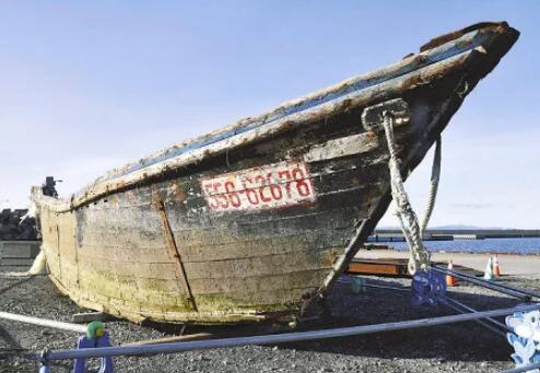 日本海岸現幽靈船