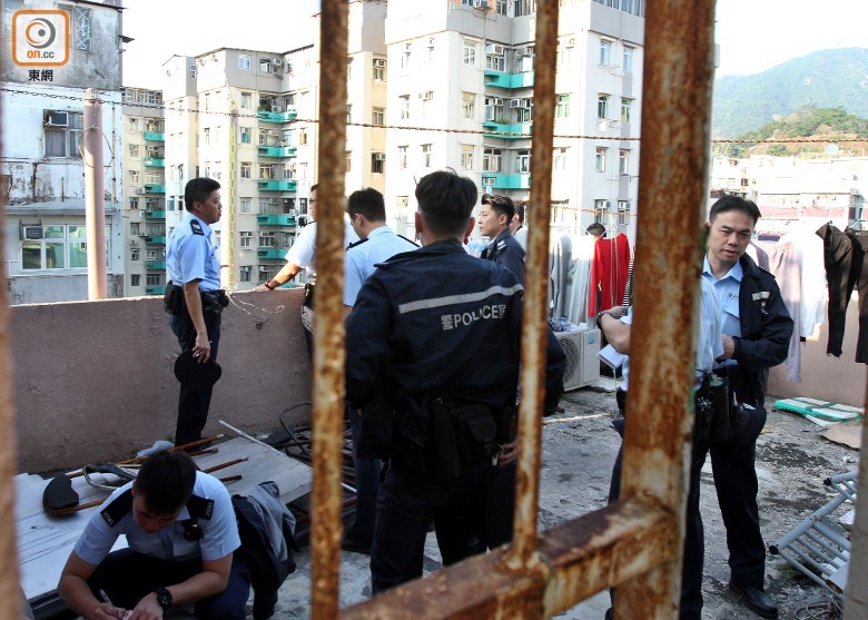 香港上演天上掉錢