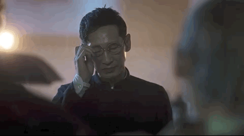 王勁松怒斥演員