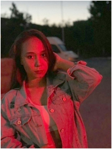 床上聽歌手機爆炸