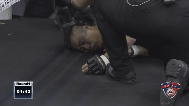 詠春大師74秒被KO