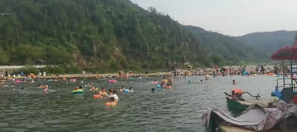 永嘉橋下男子滑入深水區(qū)溺亡