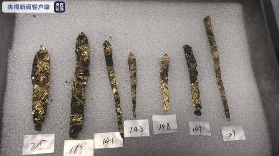 三星堆8號(hào)坑陸續(xù)發(fā)現(xiàn)近60件金葉