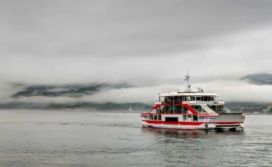 印尼巴厘島客輪沉沒