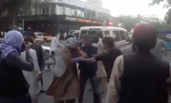 喀布爾機(jī)場(chǎng)爆炸是美國(guó)自2011年以來(lái)在阿富汗最嚴(yán)重失敗