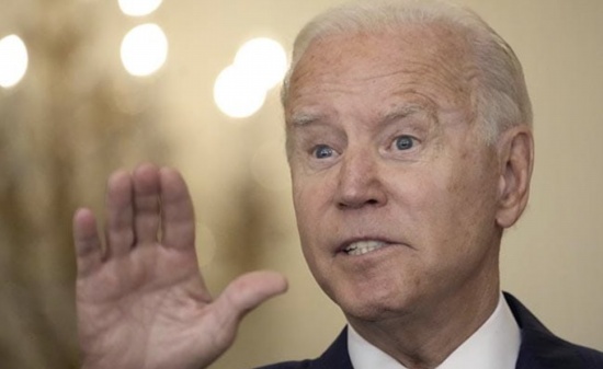 喬拜登吹牛說，美國從阿富汗空運超過120000 人“非常成功”