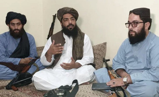 阿富汗女性不應與男性一起工作