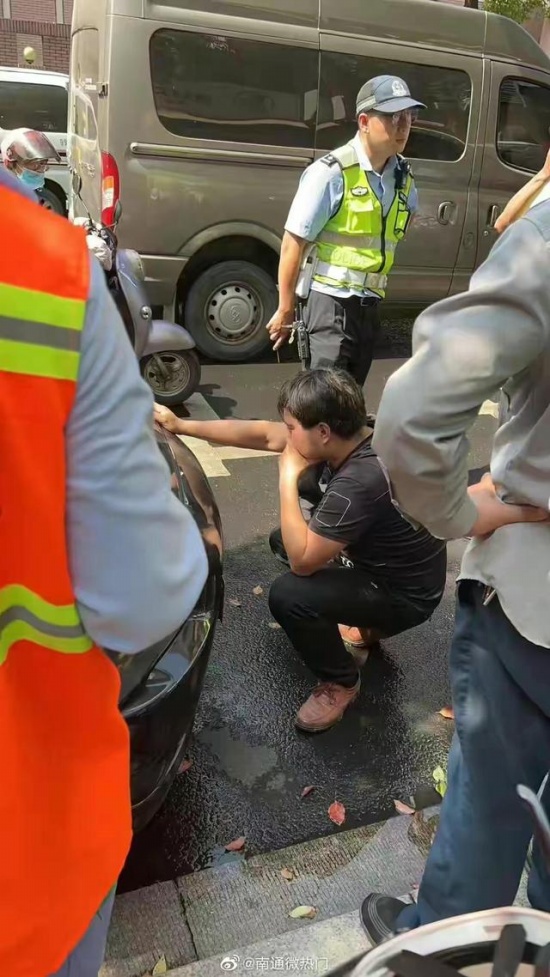 南通張貼精日標(biāo)語車主已被抓獲