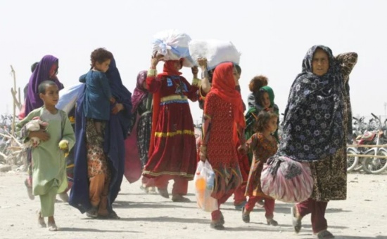 阿富汗人涌向伊朗邊境試圖越境