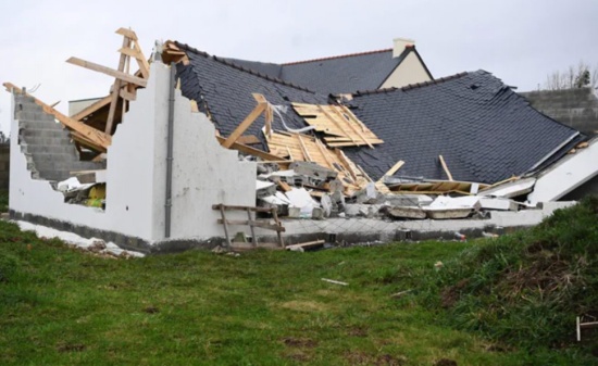 歐洲多國遭遇極光風(fēng)暴襲擊