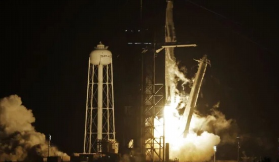 美國宇航局 SpaceX 將4名宇航員送入空間站