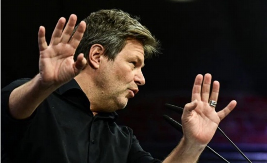 德國新任副總理羅伯特·哈貝克是能源、氣候、經濟“超級”部長