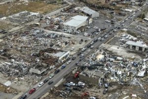 美國龍卷風災害已造成超百人死亡