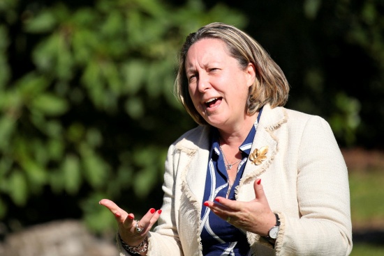 英國貿易大臣抵達印度進行會談