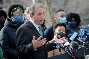 紐約撤資俄羅斯資產(chǎn)應(yīng)對俄烏戰(zhàn)爭