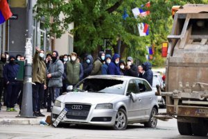 警察巡邏隊在科索沃動蕩的北部遭到襲擊