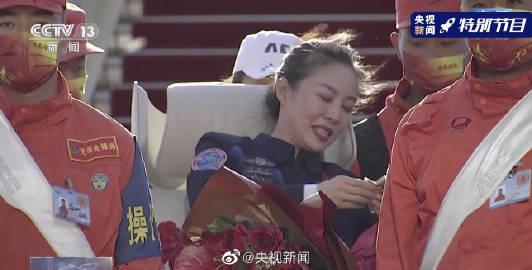 王亞平第一時間給女兒“星星”