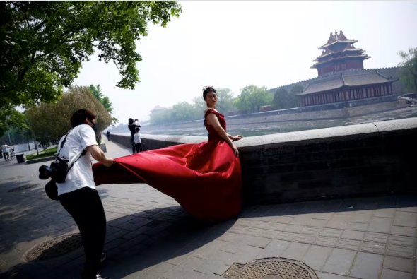 浙江省衢州市常山縣為新娘年齡在25歲以下夫婦提供現金獎勵