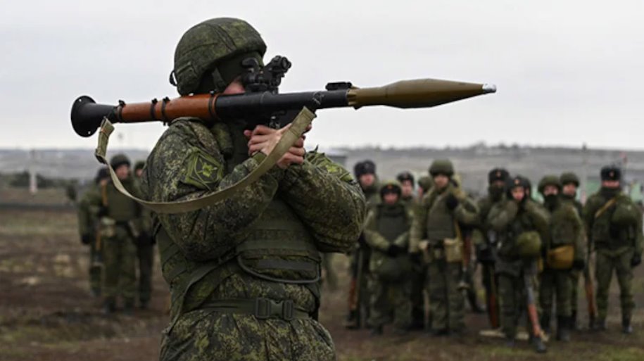 蘇賈是烏克蘭控制下的主要地區城鎮,其北部、東部和南部分布著村莊。