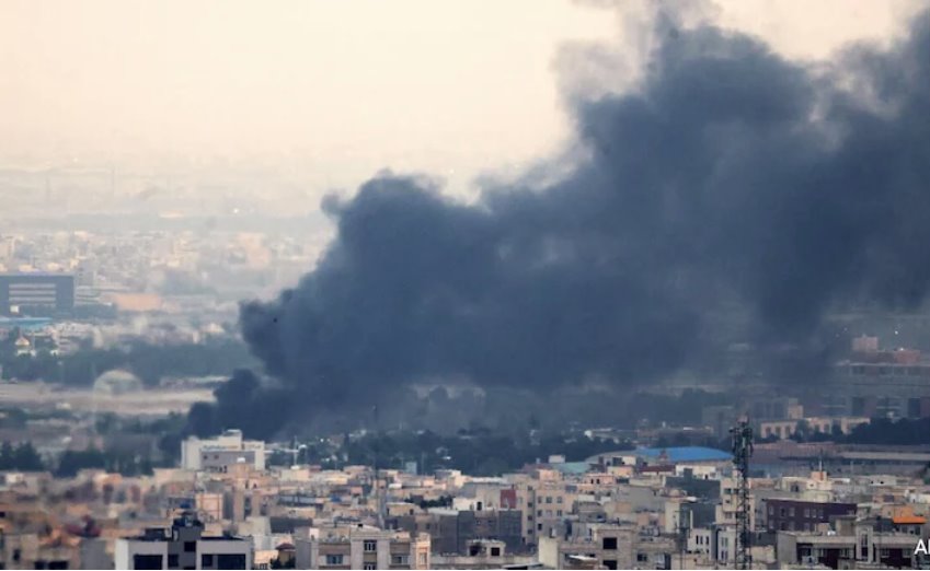 美國總統唐納德·特朗普將對伊朗的襲擊描述為“一次驚人的軍事勝利”