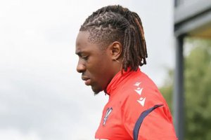 阿森納對埃澤的興趣